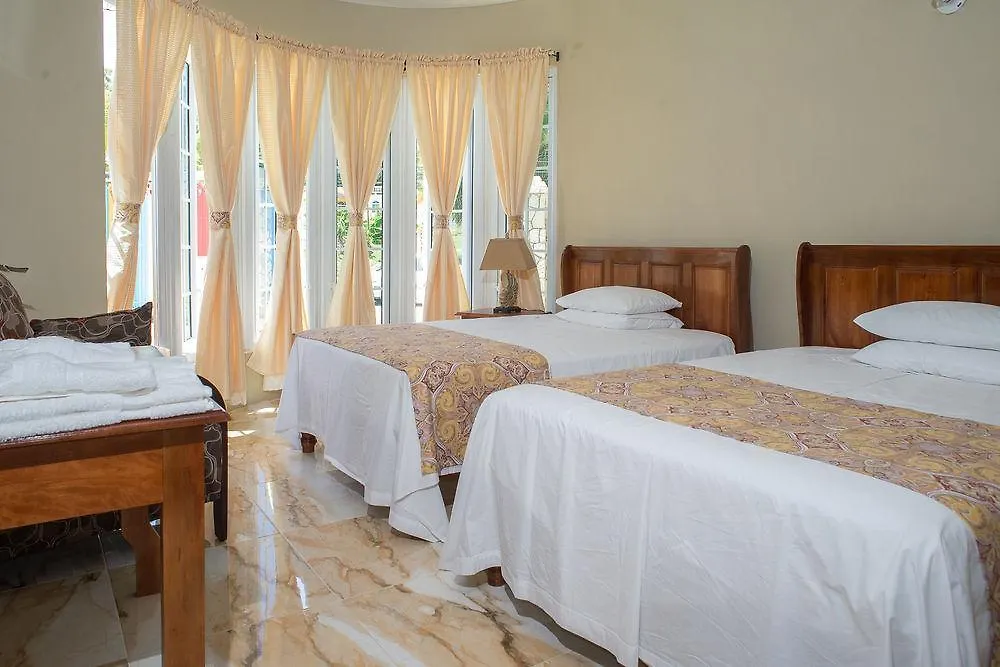 Accommodatie bij particulieren Waters Edge Guest House Montego Bay