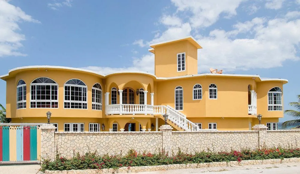 Waters Edge Guest House Montego Bay Accommodatie bij particulieren